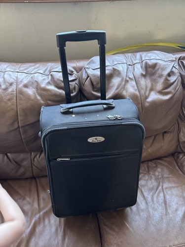 Suitcase bon gout travel - suitcase,